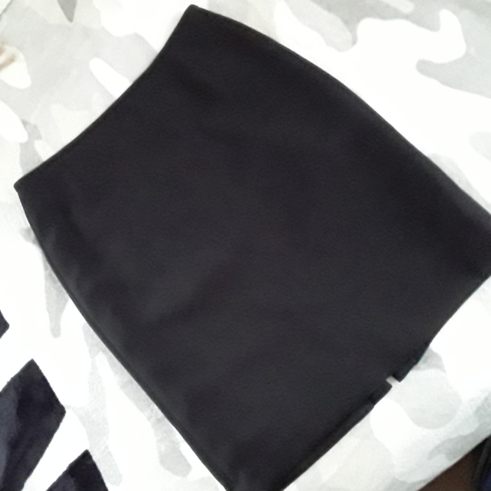 🖤Midi Style Skirt, Business sz 6P🖤